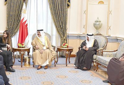 جلالة الملك: نقدر دور ساركوزي في توطيد العلاقات