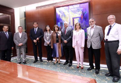 “بيكن”: لنَيل اعتماد “نيوانغلاند للمدارس والكليات”
