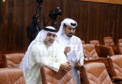 المواطنون يهدمون بيوت “الإسكان” لتوسعتها
