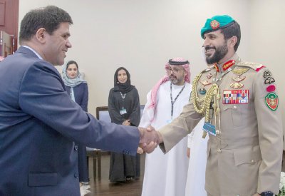 ناصر بن حمد يشيد بالتطور الملحوظ وتنظيم المؤتمر والمعرض
