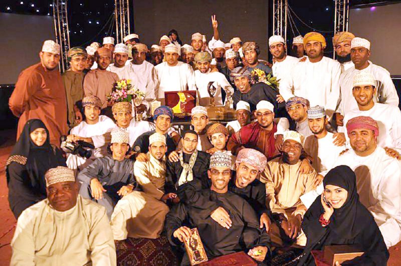 “الدن العمانية” تشارك في “أوال المسرحي” الـ 13