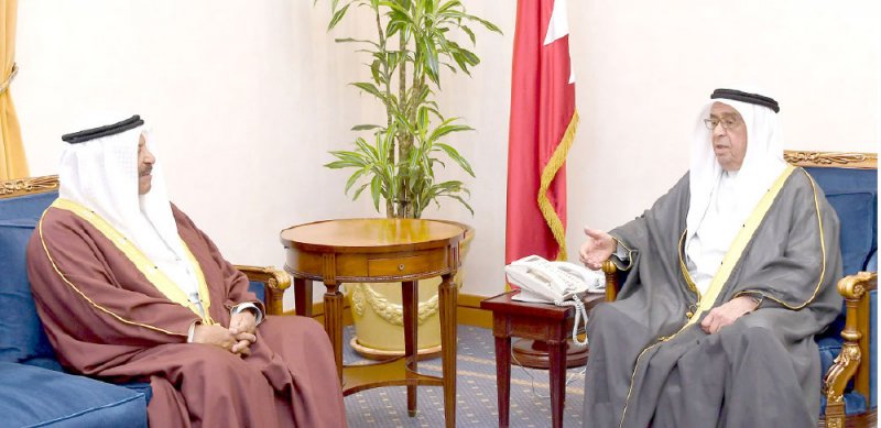 محمد بن مبارك: تعزيز التعاون مع “الشورى”