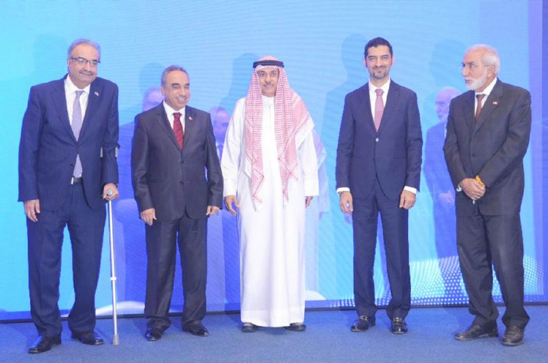 دور رئيس للمهندس البحريني في البناء 