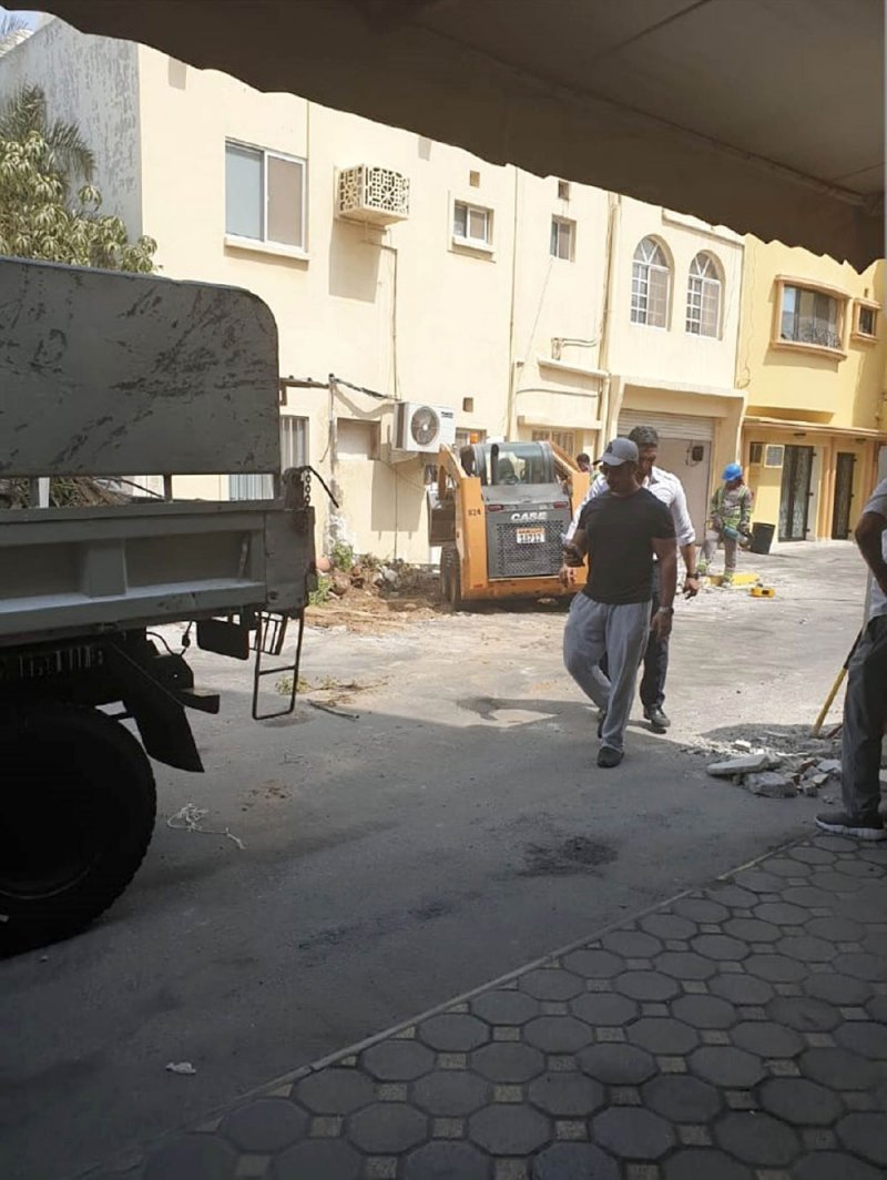 إزالة حديقة خارجية بعد 40 سنة على ترخيصها من البلدية