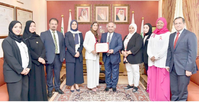 “جيبك”: محاضرة حول أهمية الفحص المبكر لسرطان الثدي