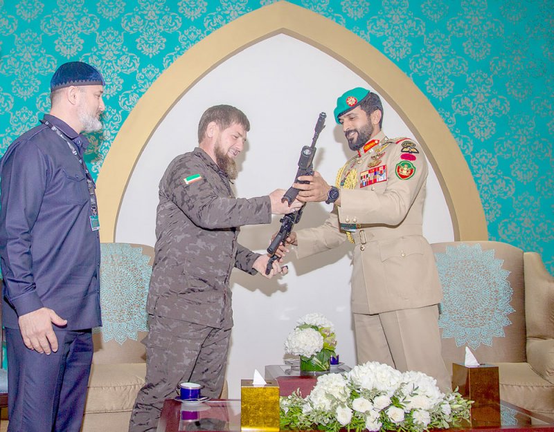 ناصر بن حمد: زيادة حجم التعاون في مختلف المجالات