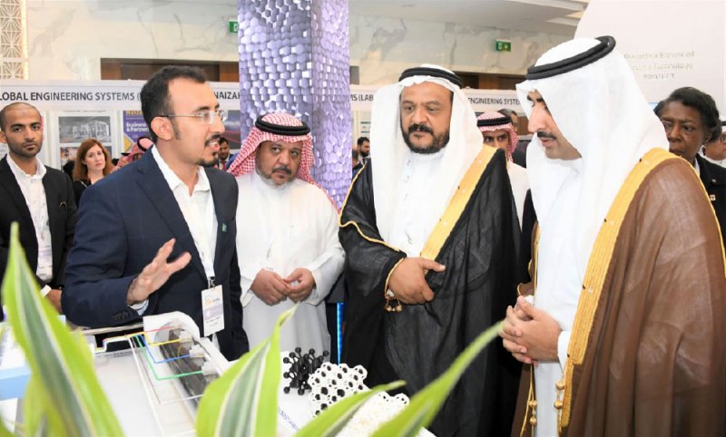 “الكيمياء في الصناعة” يناقش التحديات النفطية ومنتجات الطاقة