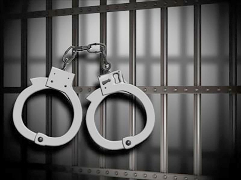 المؤبد و15 سنة لمهربين من البحرين ووافدين