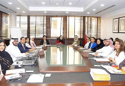 تعريف الجامعات ببرامج “إنجاز البحرين”