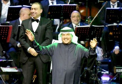 تكريم غير مسبوق لـ”فنان العرب”