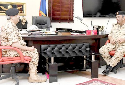 القائد العام يتفقّد الوحدات العسكرية