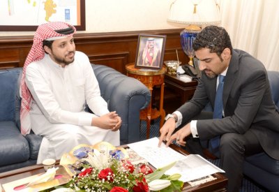وزير الكهرباء يعلن عن لقاء شهري مع المواطنين