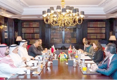 الشيخ عبدالله بن أحمد يستعرض الفرص الاستثمارية أمام الاتحاد السويسري