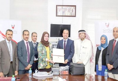 “الصحة” تتسلم جهازًا طبيًّا للتخفيف عن الآلام المزمنة