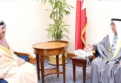 محمد بن مبارك يستقبل سفير البحرين لدى واشنطن