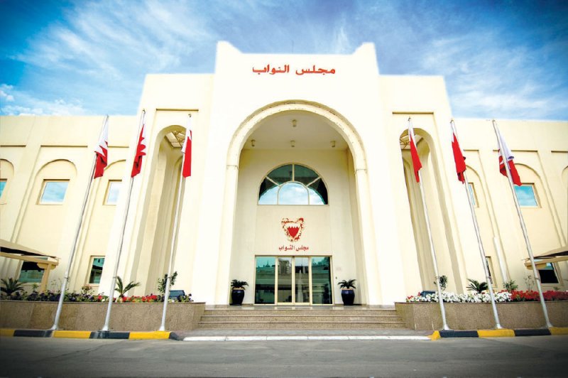 “تشريعية النواب” تصر على زيادة الرواتب 20 %