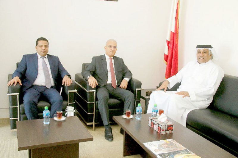 المردي: الصحافة البحرينية حريصة على نقل التطورات في تونس