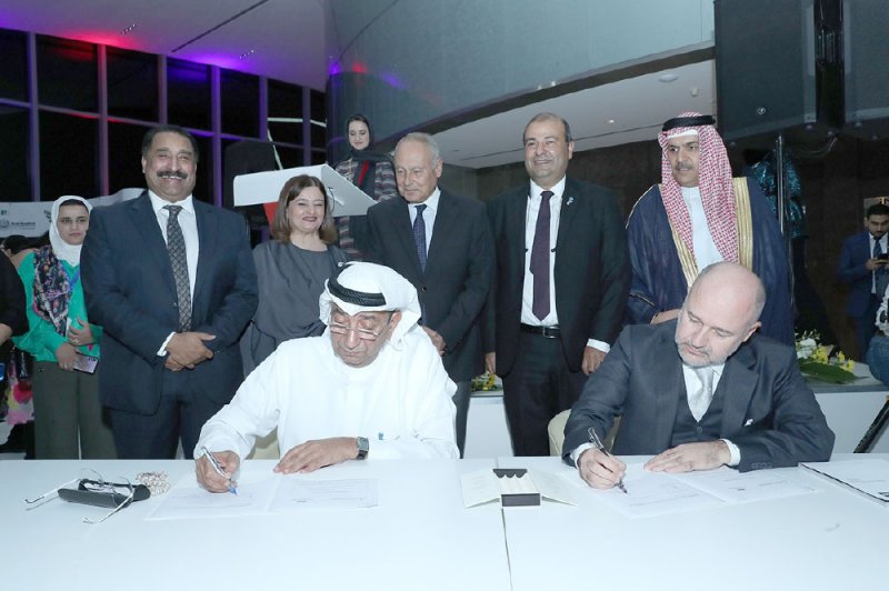 تعزيز التعاون بين “الغرفة” و “المستثمرين الملائكة”