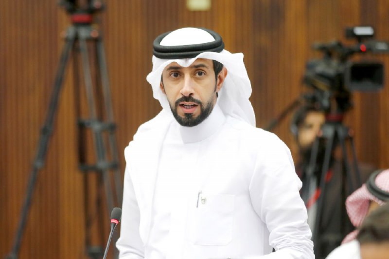 تكريم أكثر من 300 متفوق “عرادي”