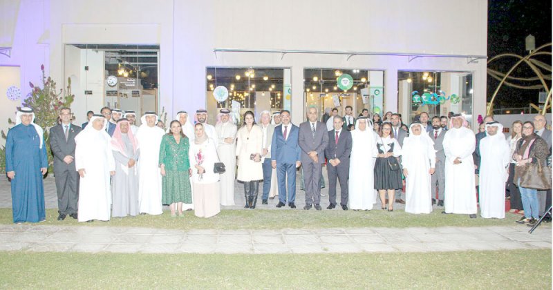 “بيان البحرين” تفتتح أحدث مختبراتها في مجال الطاقات البديلة