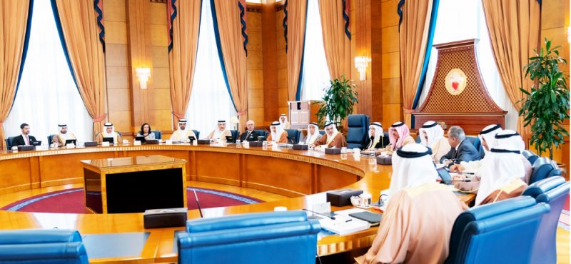 مجلس الوزراء يعرب عن الفخر والاعتزاز لمظاهر النهضة والازدهار والتقدم في البحرين