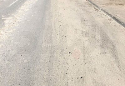 “حصى” مدينة عيسى تهاجم السيارات