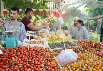 مزارعون بحرينيون: سوق المزارعين منصة مهمة لتسويق منتجاتنا
