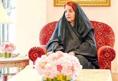 قرينة العاهل تلتقي عددا من البحرينيات العاملات في السلك الدبلوماسي
