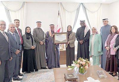زينل: الاستثمار بالعنصر البشري أولوية