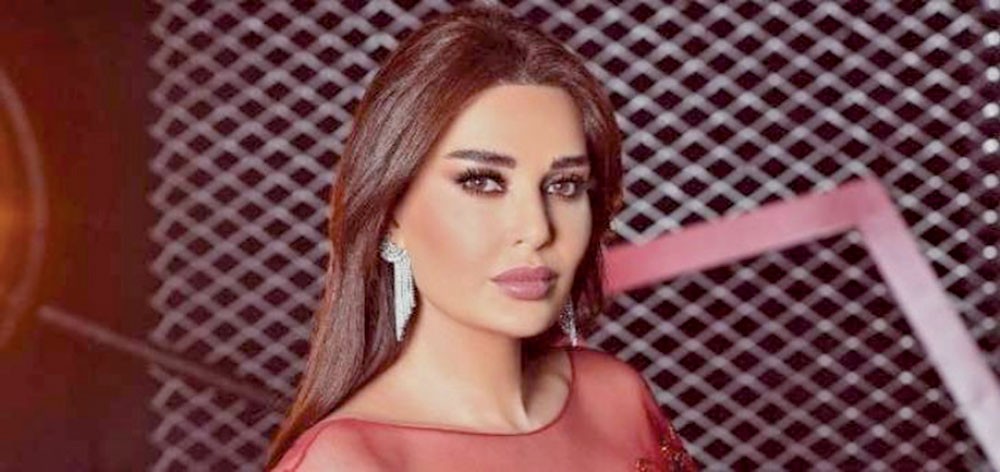 سيرين عبد النور تستقبل عام 2020 بلوك صادم