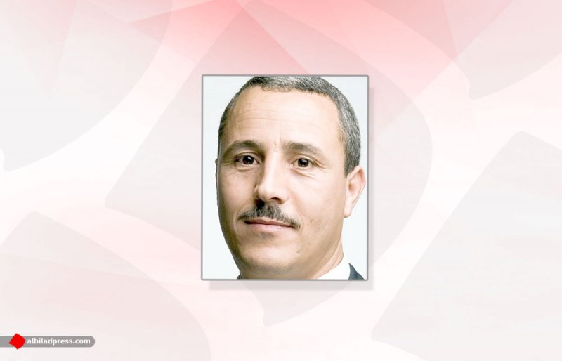 الجزائري وغليسي يستحضر “إفضاءاته الشعرية وهواجسه النقدية”