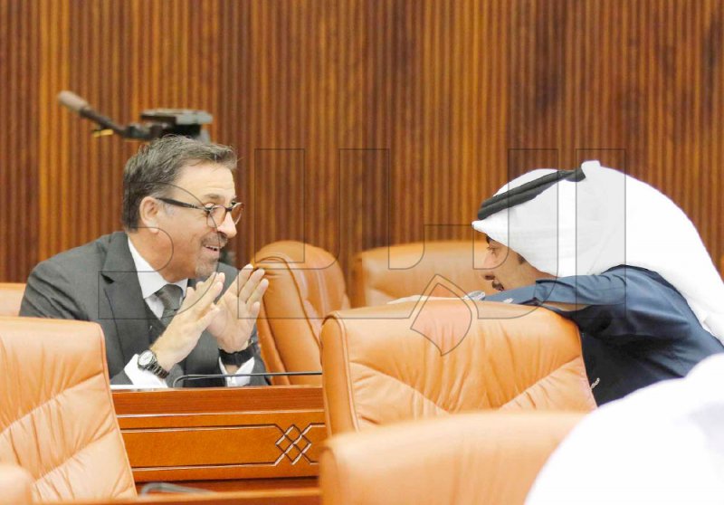 عبدالأمير: نظفوا السلمانية من الأطباء المهملين