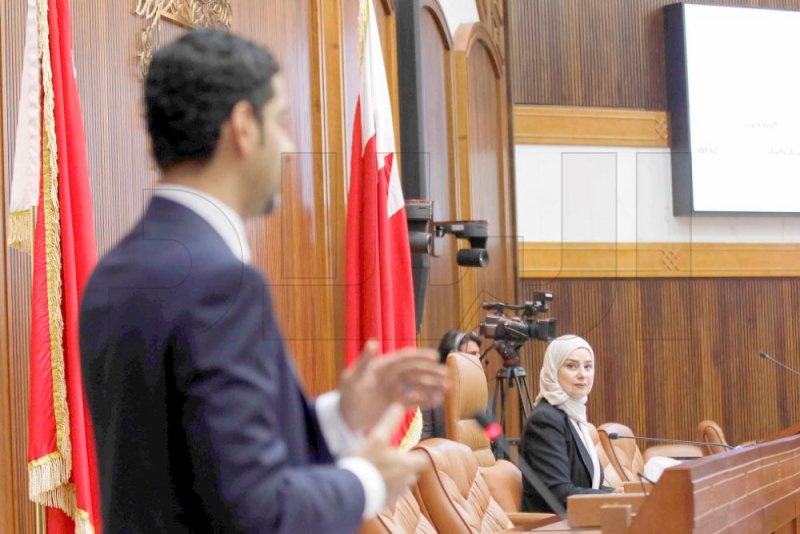 المبارك: 90 % من كلفة إنتاج الكهرباء مدعومة