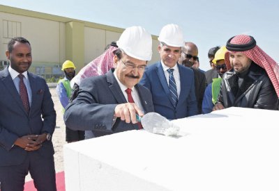 وضع حجر أساس “سولار تك جرين انيرجي” للألواح الشمسية