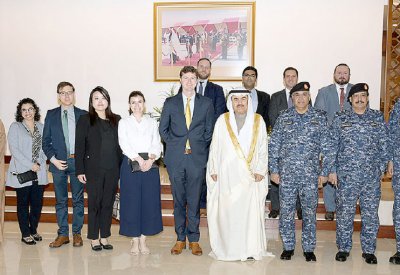 وزير الدفاع يبحث التعاون مع “الكونغرس”