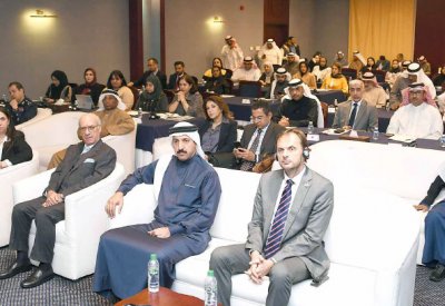 المطوع: سمو رئيس الوزراء يؤمن بأن نهضة الشعوب مسؤولية مشتركة 