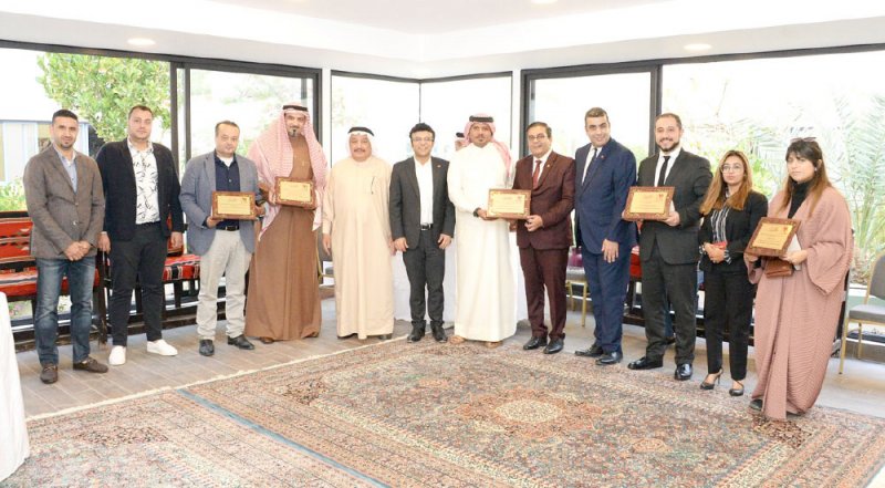فعالية تكريمية لمنتسبي “المحرق للرعاية”