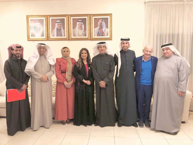 “الصحفيون” يجددون الولاء بذكرى “الميثاق”
