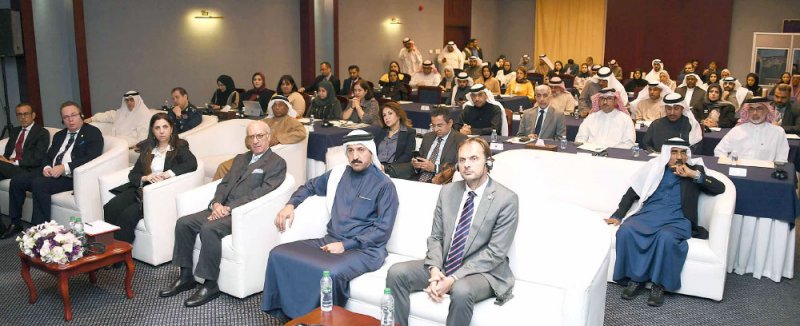 المطوع: سمو رئيس الوزراء يؤمن بأن نهضة الشعوب مسؤولية مشتركة 
