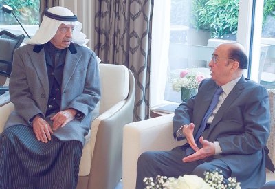 سمو رئيس الوزراء يستقبل محمد بن مبارك