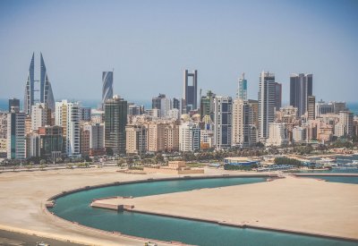 البحرين... جسر لتأمين عودة مئات الكويتيين في الخارج لبلادهم