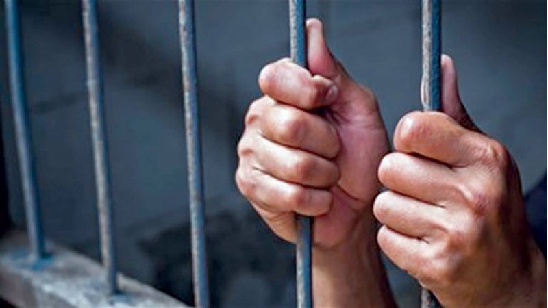 تأييد سجن رجل أعمال حاول السفر بجواز أحد موظفيه