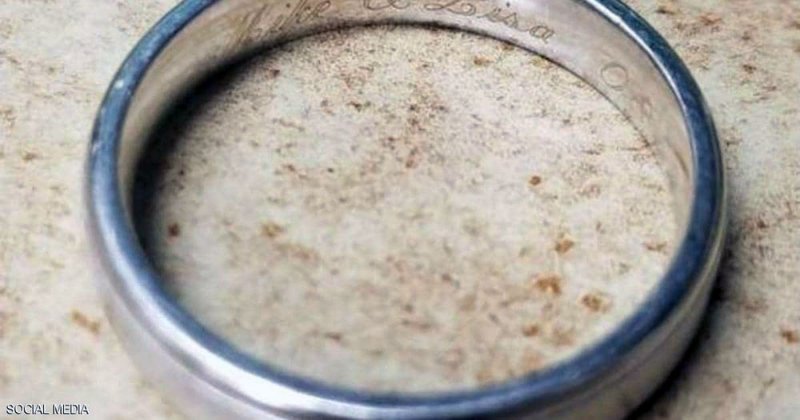 “كورونا” يعيد خاتم زواج إلى صاحبه