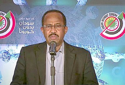 وزير الصحة السوداني يشعل “السوشيال ميديا”