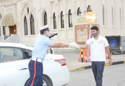 محافظ العاصمة: توزيع الوجبات يتم وفق أعلى درجات تطبيق الاجراءات