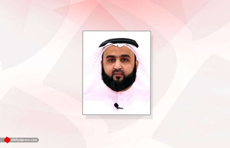 الشيخ صهيب: إذا صلى الإمام جالسا فعلى المصلين الجلوس