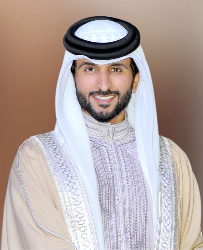 ناصر بن حمد: الشركة تسهم في إشاعة المعرفة بين الناس