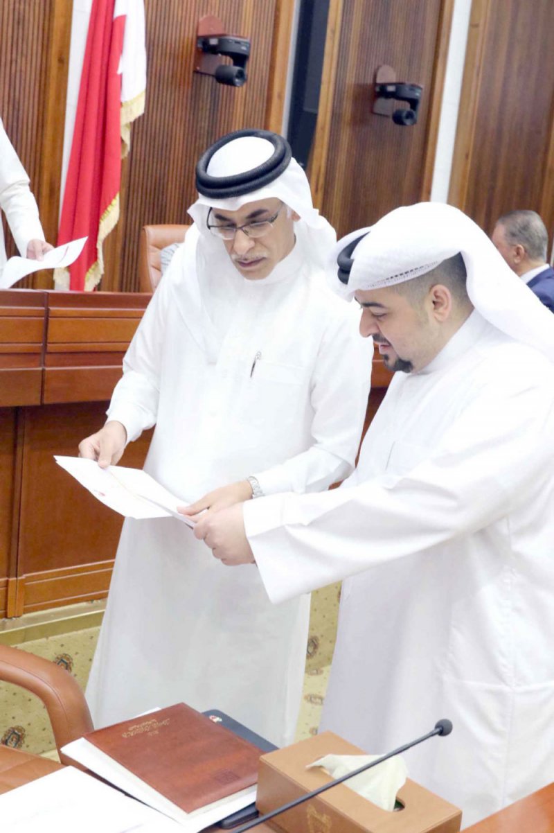 النعيمي: خليجيون يشترون الأراضي بسعر زهيد ويبيعونها بأسعار مضاعفة