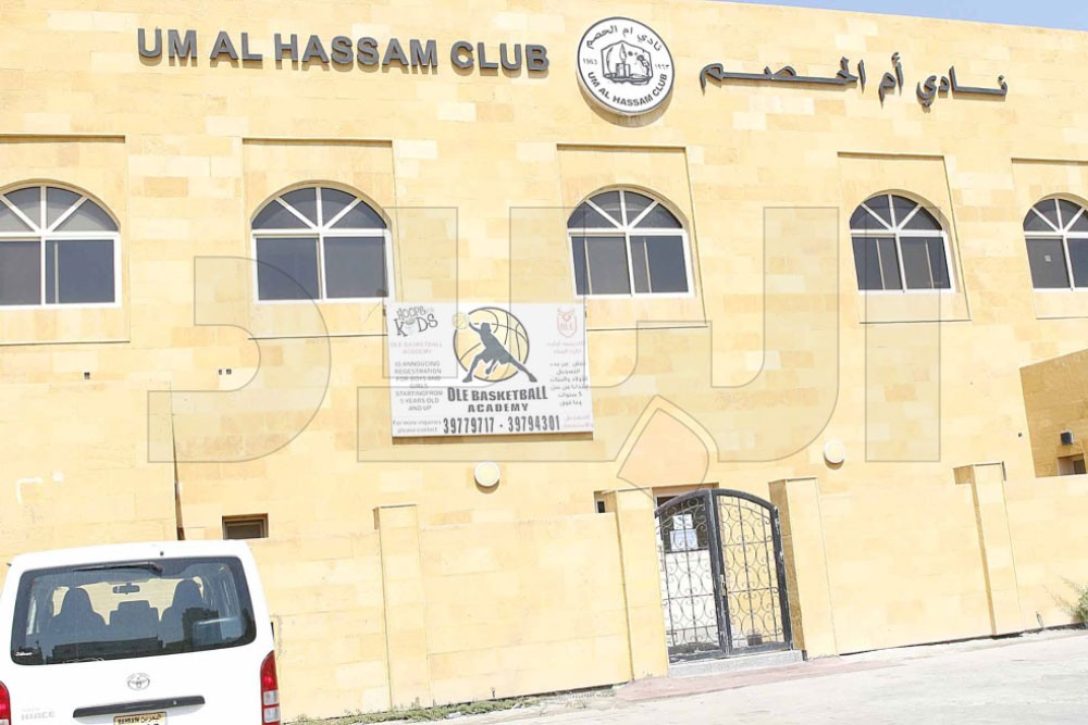 الأندية برمضان .. أبواب موصدة وملاعب فارغة ومدرجات خالية