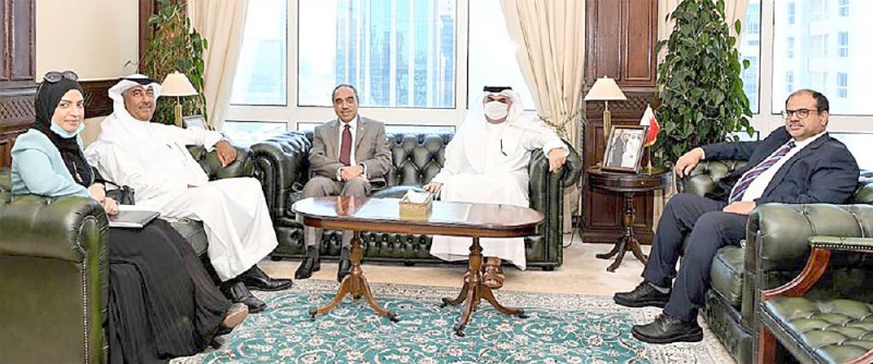الدمستاني يقترح نقل السوق الشعبية بالقرية إلى بحيرة اللوزي